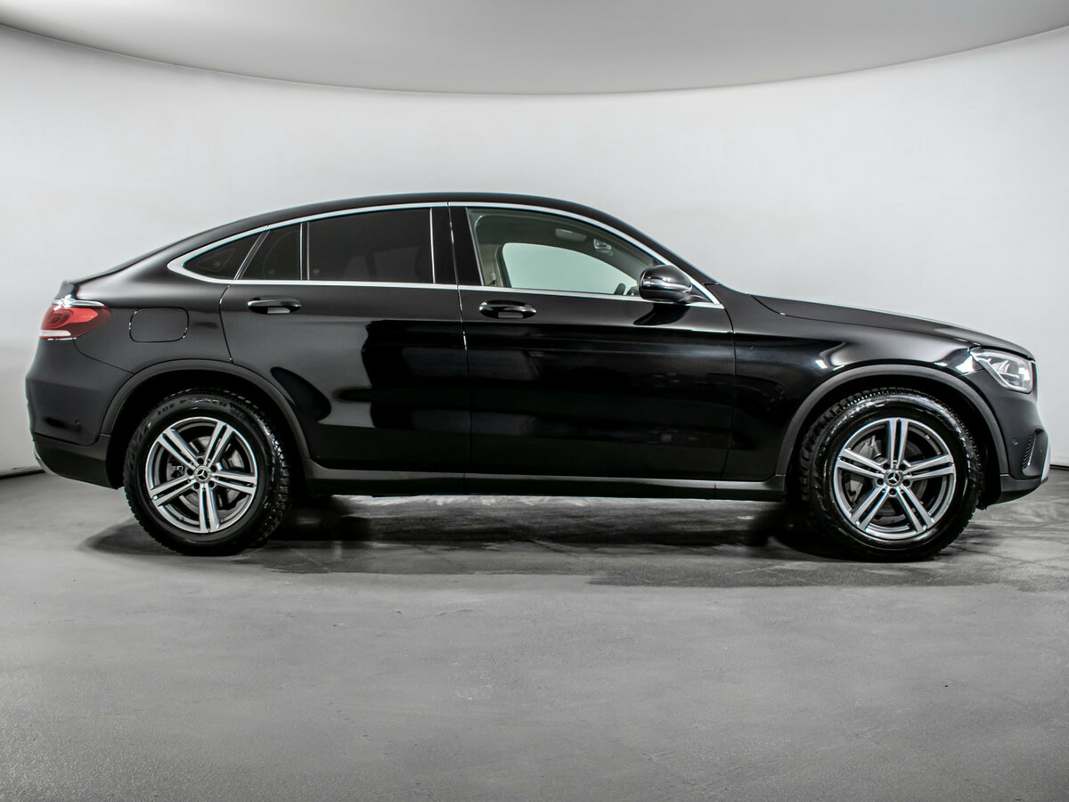 Mercedes-Benz GLC Coupe с пробегом — 2019 год. Фото: #3