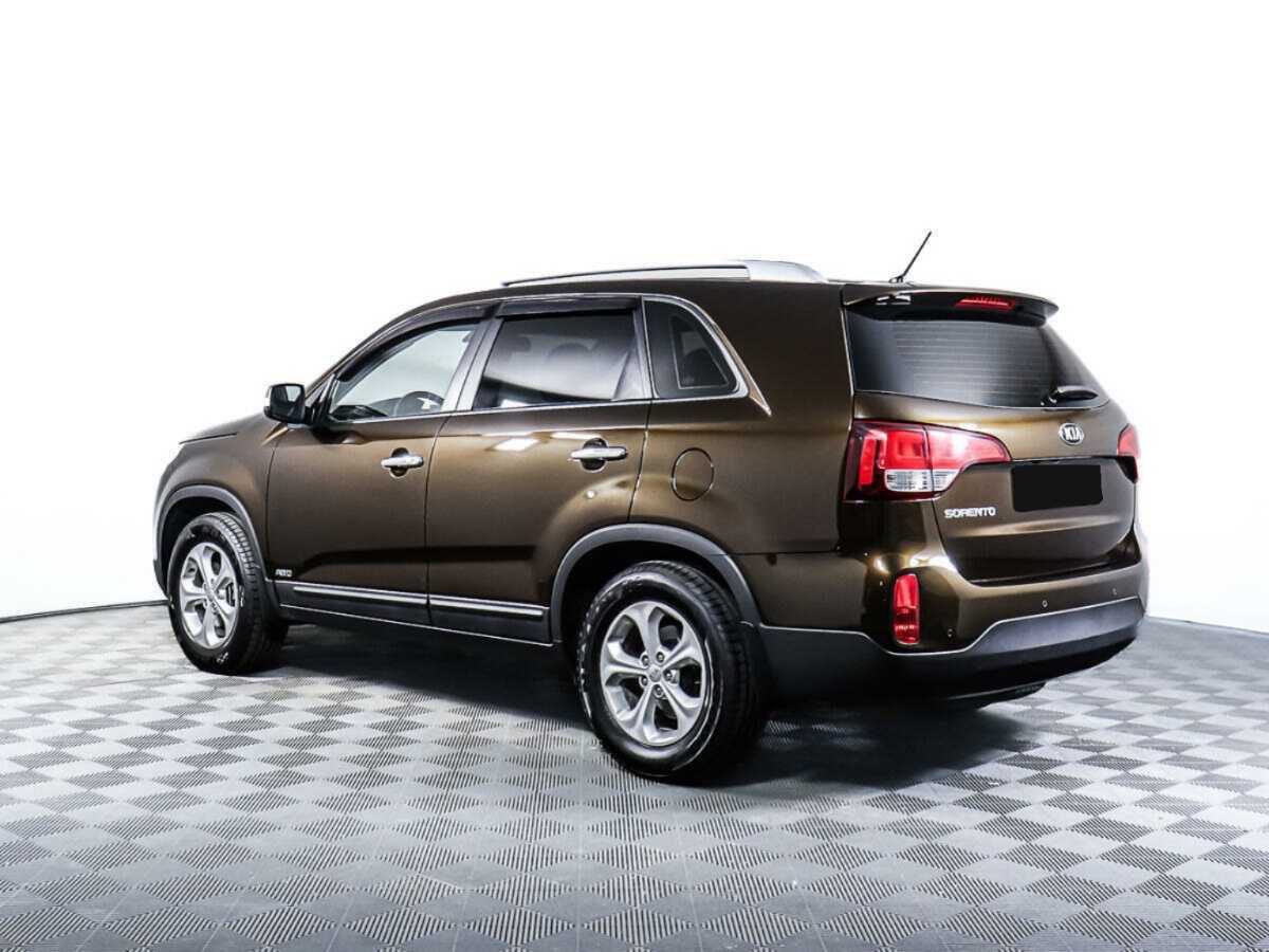 Kia Sorento с пробегом — 2013 год. Фото: #5
