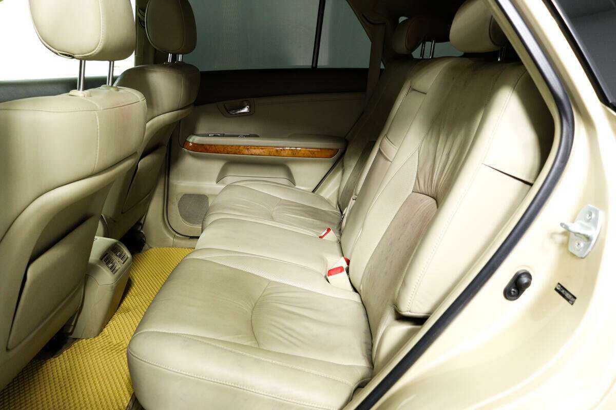 Lexus RX с пробегом — 2008 год. Фото: #11