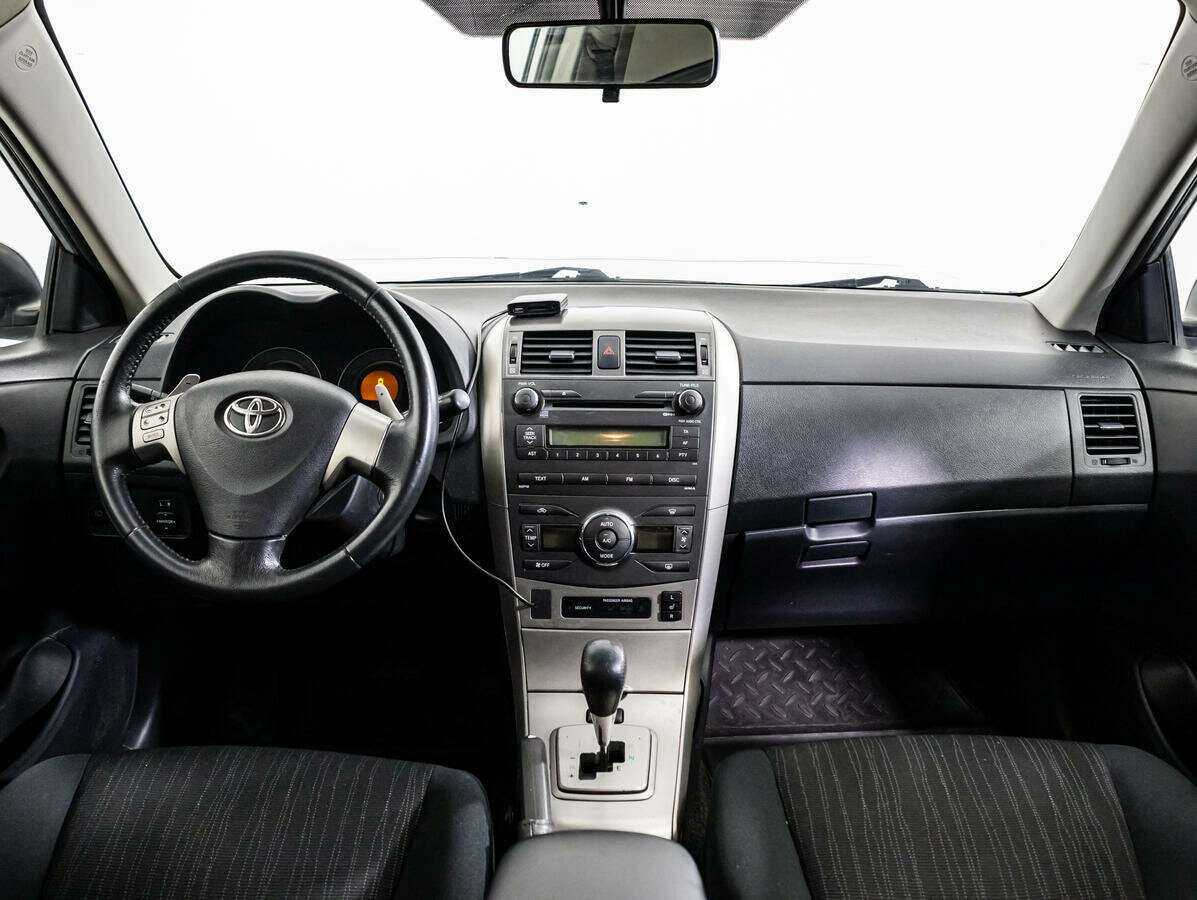 Toyota Corolla с пробегом — 2008 год. Фото: #12