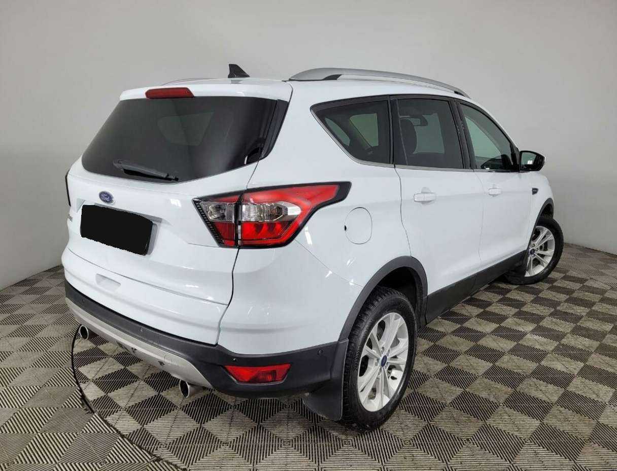 Ford Kuga с пробегом — 2018 год. Фото: #5