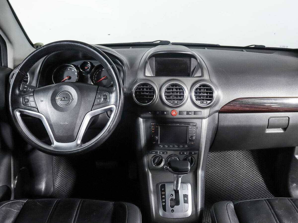 Opel Antara с пробегом — 2008 год. Фото: #11