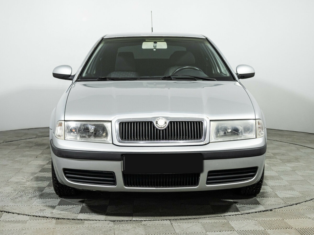 Skoda Octavia с пробегом — 2010 год. Фото: #1