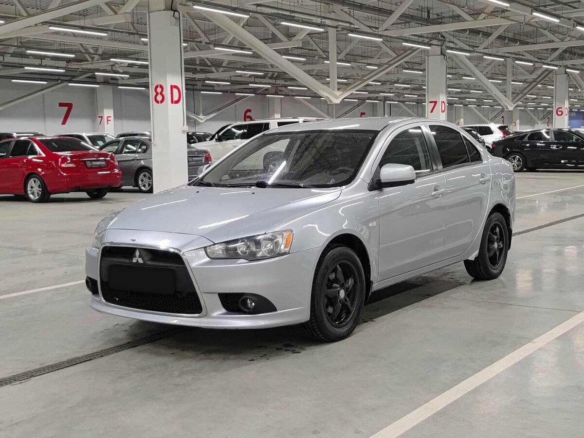 Mitsubishi Lancer с пробегом — 2011 год. Фото: #0