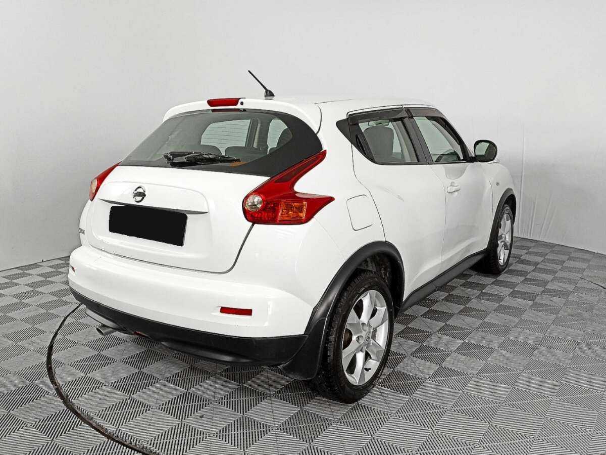 Nissan Juke с пробегом — 2012 год. Фото: #3
