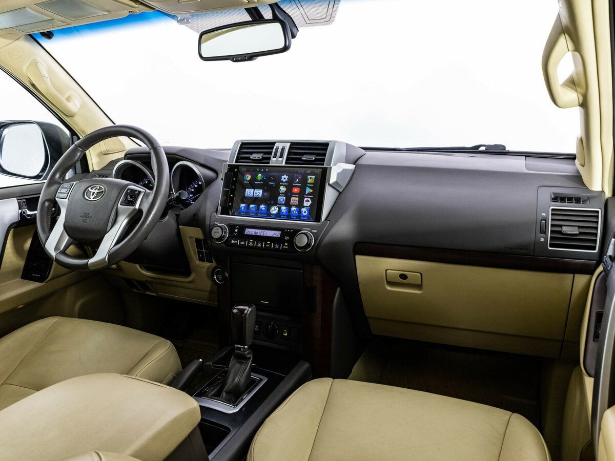 Toyota Land Cruiser Prado с пробегом — 2016 год. Фото: #7