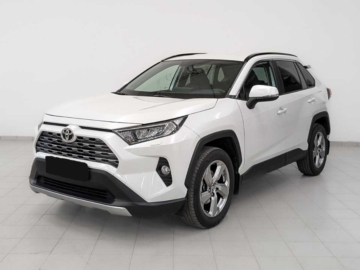 Toyota RAV4 с пробегом — 2020 год. Фото: #0
