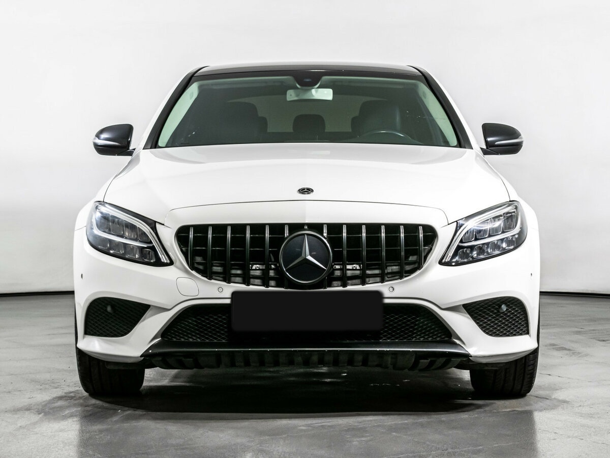 Mercedes-Benz C-Класс с пробегом — 2019 год. Фото: #1