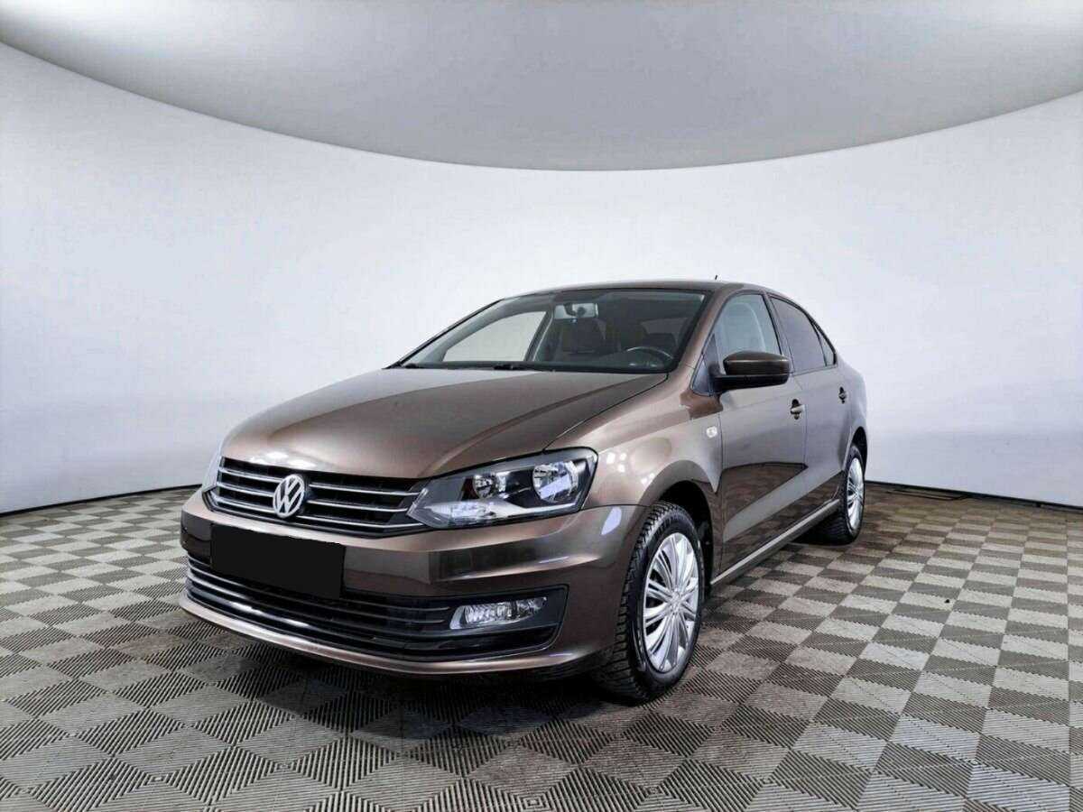 Volkswagen Polo с пробегом — 2016 год. Фото: #0