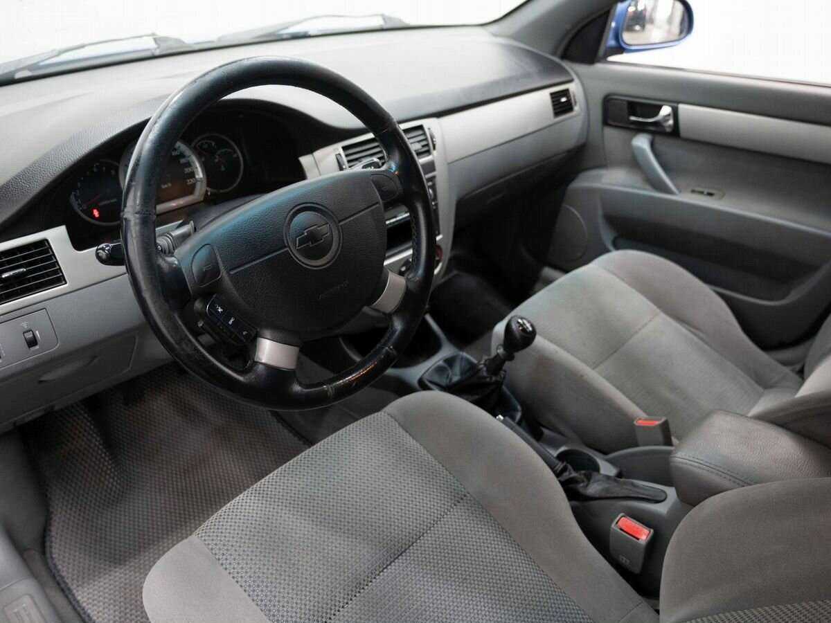 Chevrolet Lacetti с пробегом — 2008 год. Фото: #6