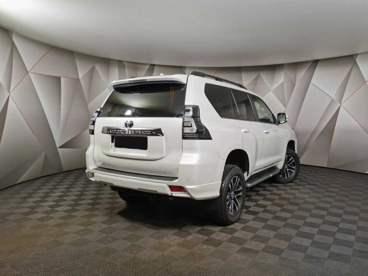 Toyota Land Cruiser Prado с пробегом — 2020 год. Фото: #1