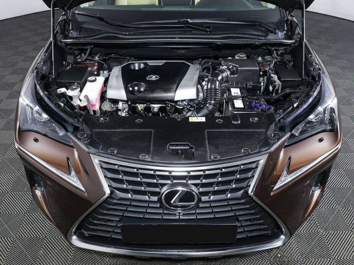 Lexus NX с пробегом — 2017 год. Фото: #8