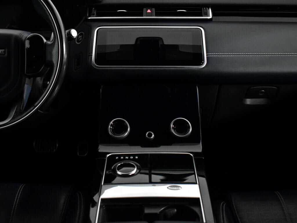 Land Rover Range Rover Velar с пробегом — 2018 год. Фото: #12