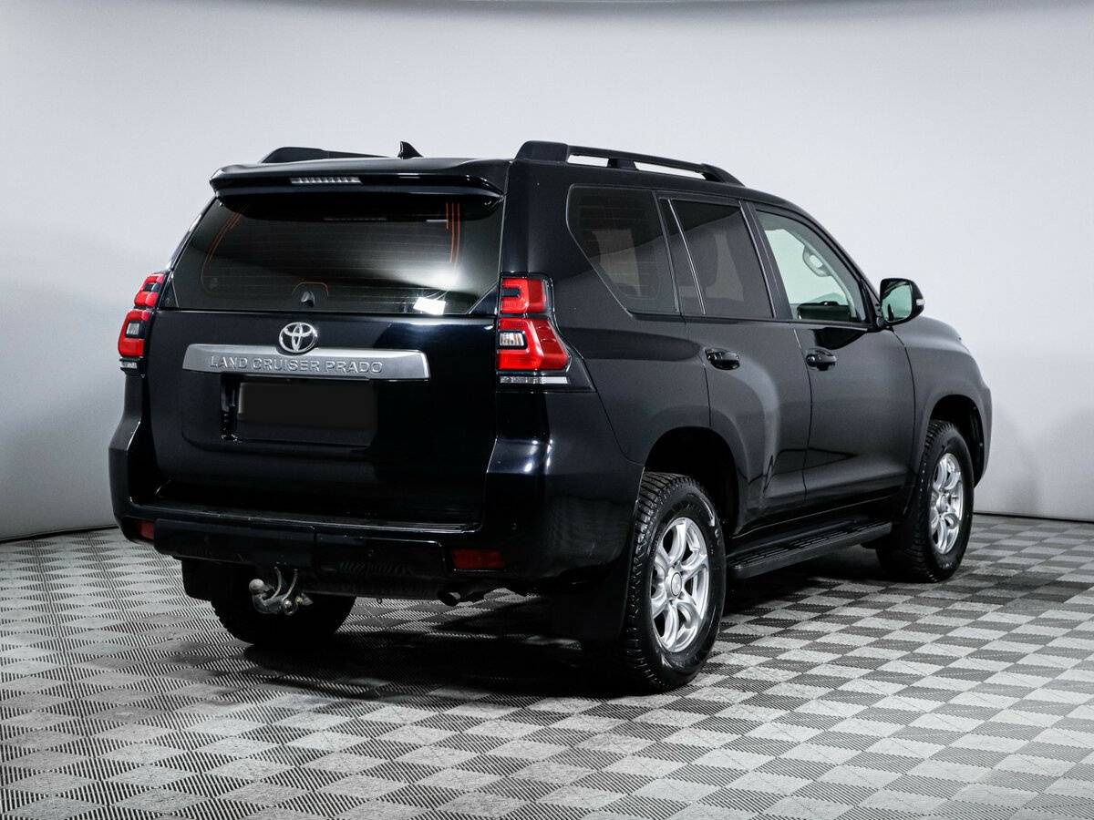 Toyota Land Cruiser Prado с пробегом — 2021 год. Фото: #4