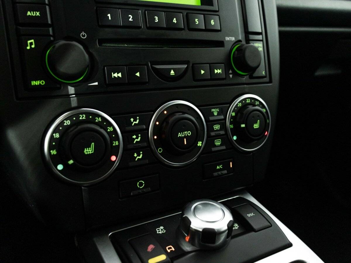 Land Rover Freelander с пробегом — 2010 год. Фото: #14