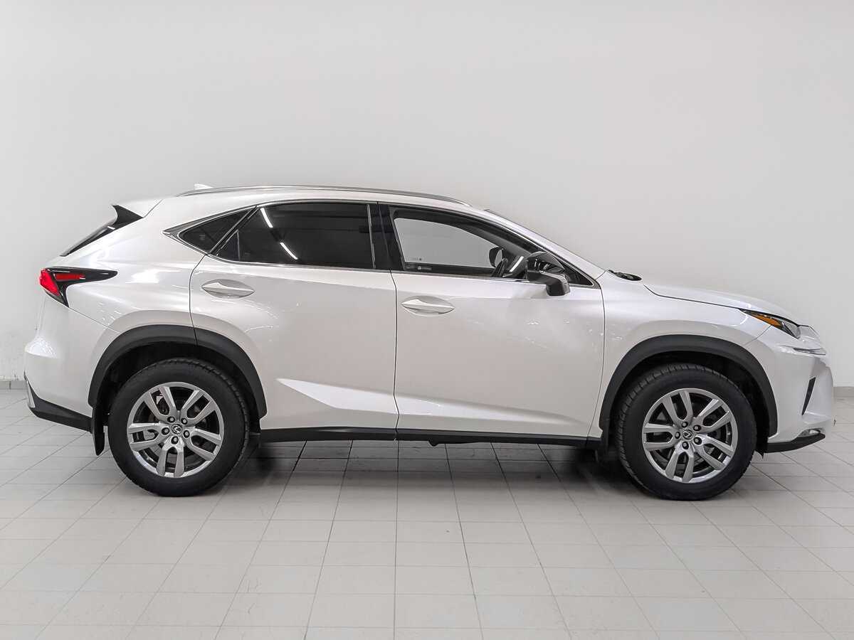 Lexus NX с пробегом — 2018 год. Фото: #3