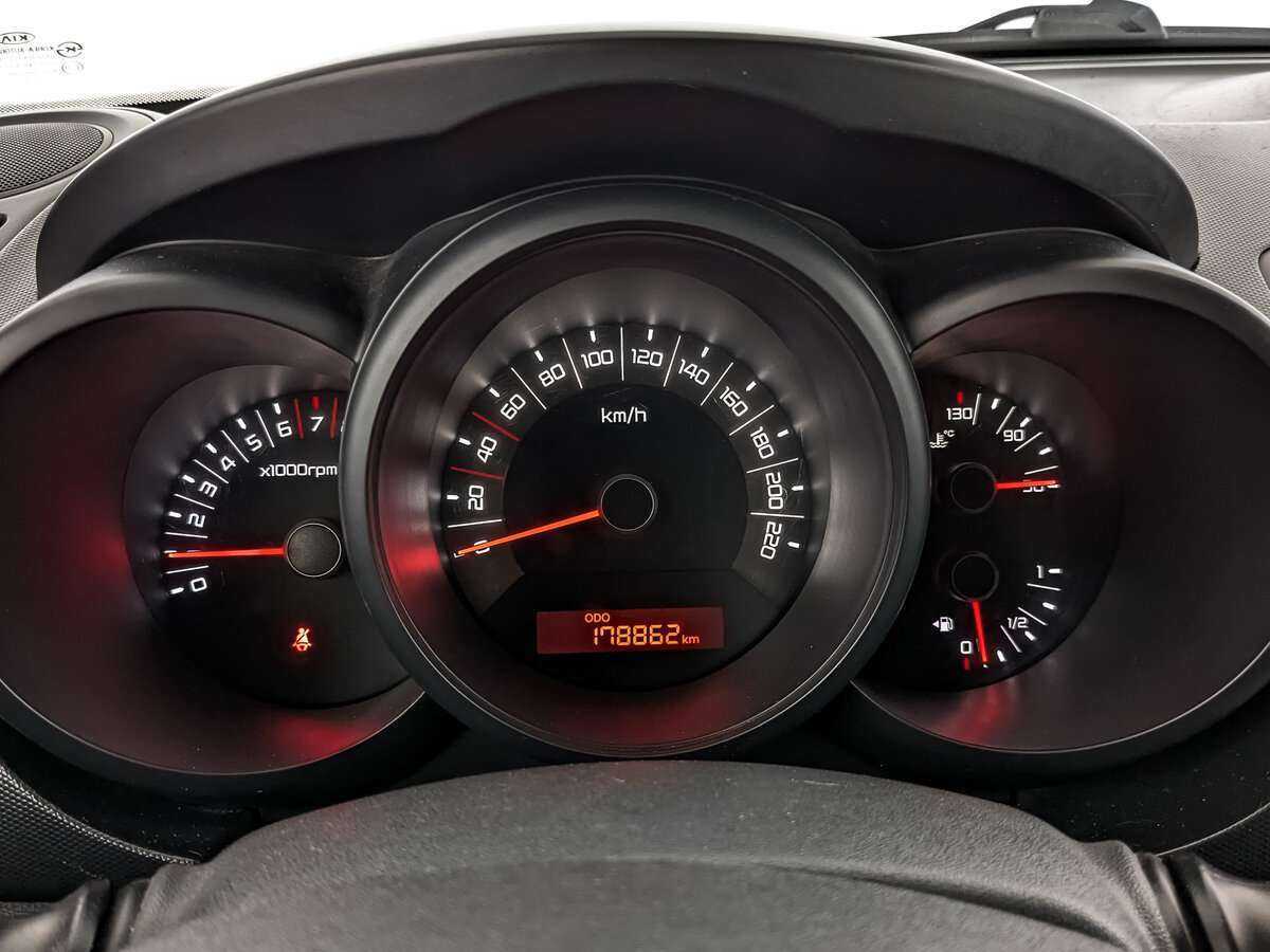 Kia Soul с пробегом — 2010 год. Фото: #15