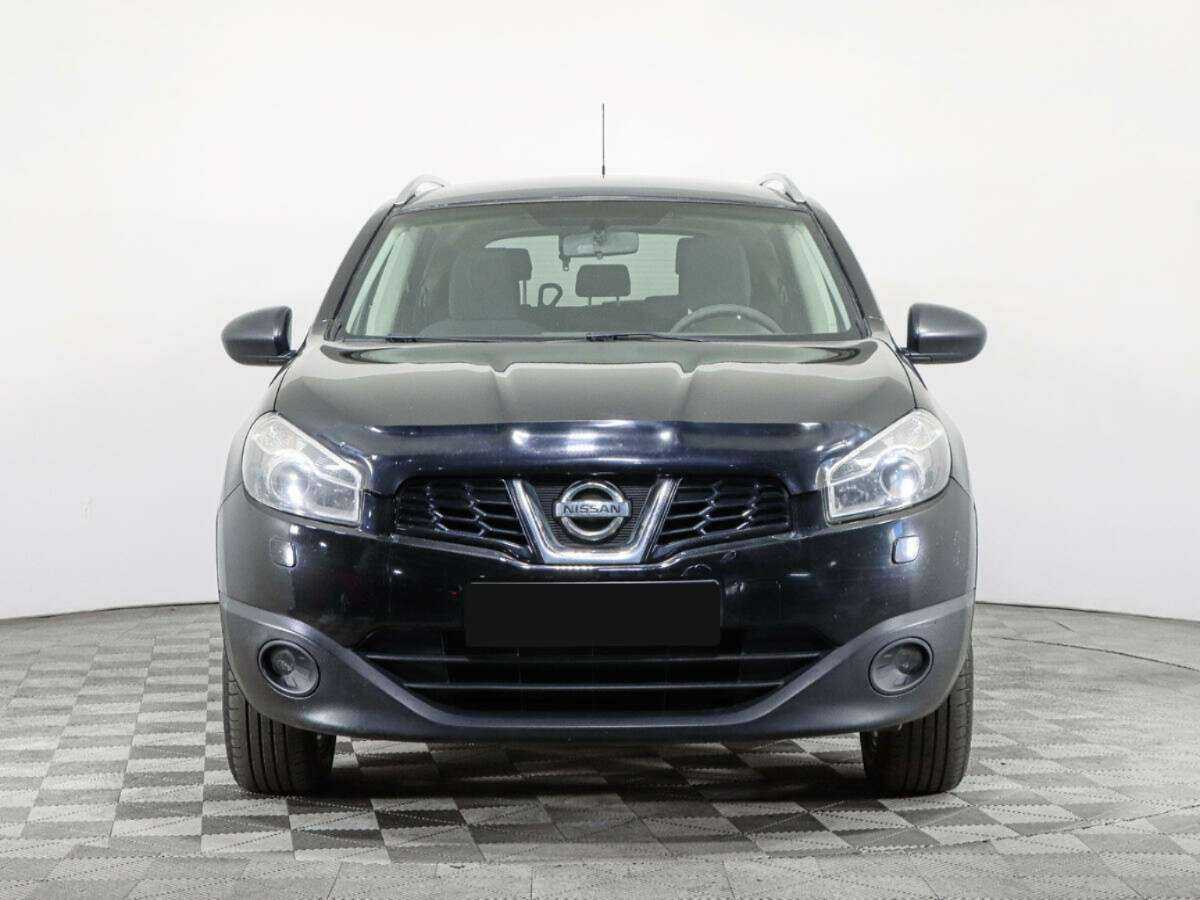 Nissan Qashqai+2 с пробегом — 2010 год. Фото: #1