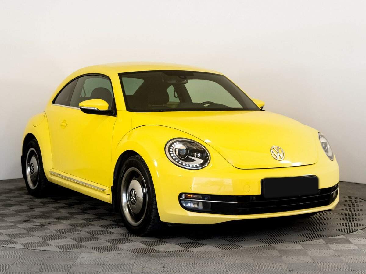 Volkswagen Beetle с пробегом — 2013 год. Фото: #3