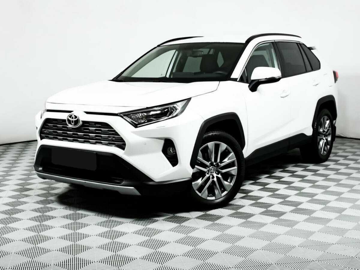 Toyota RAV4 с пробегом — 2021 год. Фото: #0