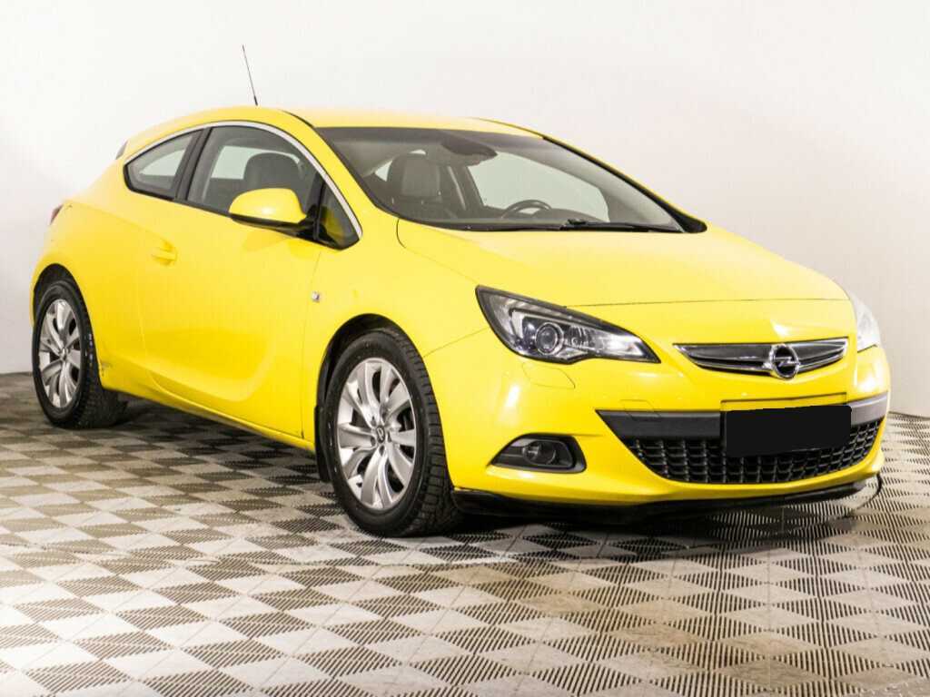 Opel Astra с пробегом — 2011 год. Фото: #2