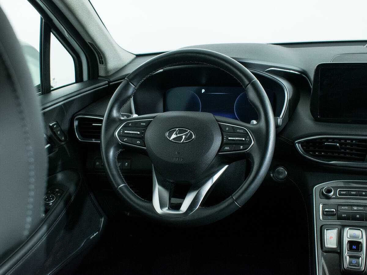 Hyundai Santa Fe с пробегом — 2021 год. Фото: #13