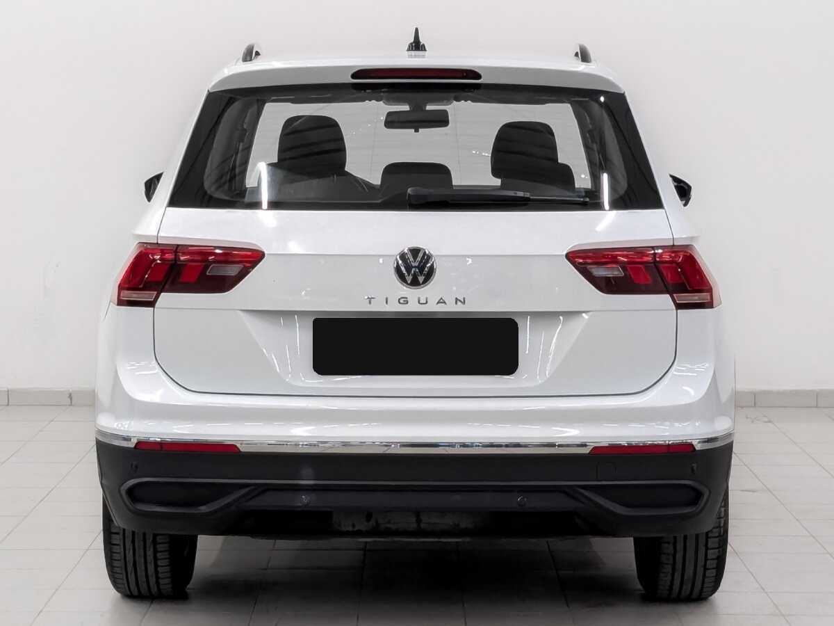 Volkswagen Tiguan с пробегом — 2021 год. Фото: #5
