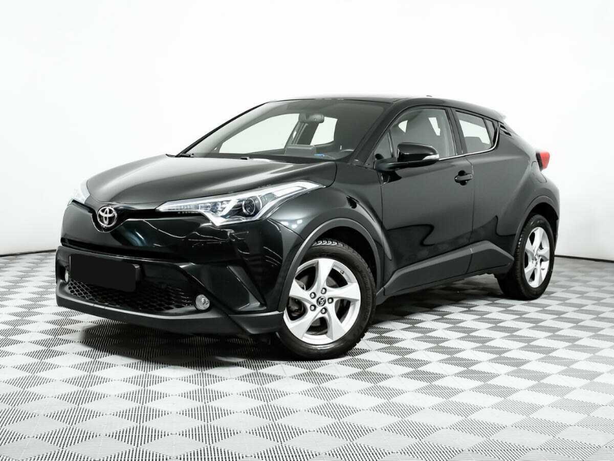 Toyota C-HR с пробегом — 2018 год. Фото: #0