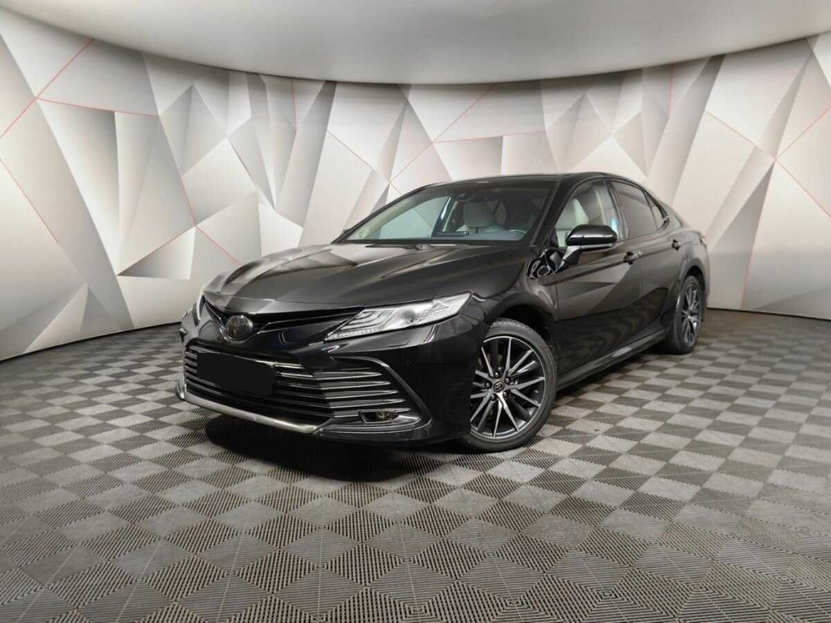 Toyota Camry с пробегом — 2022 год. Фото: #0