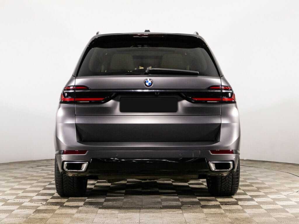 BMW X7 с пробегом — 2022 год. Фото: #4