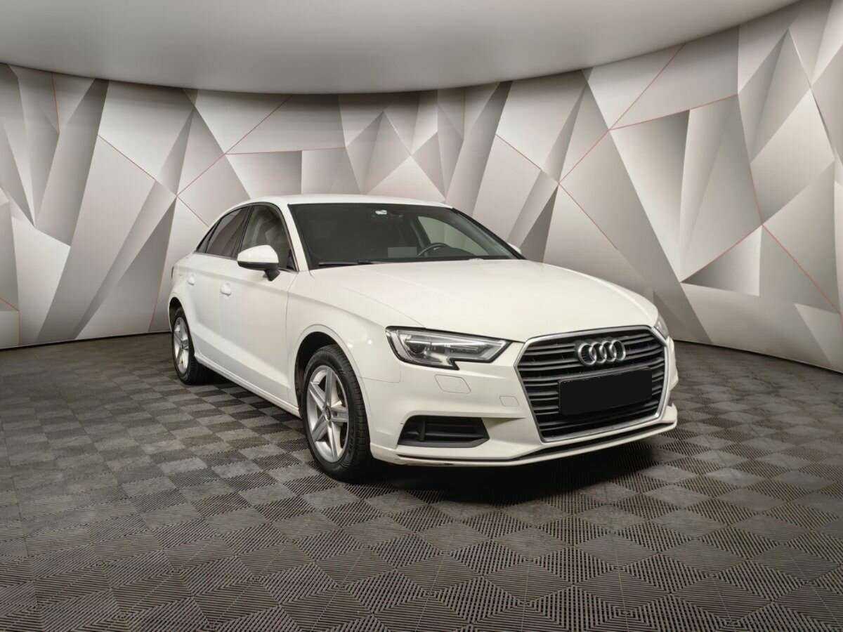Audi A3 с пробегом — 2019 год. Фото: #2