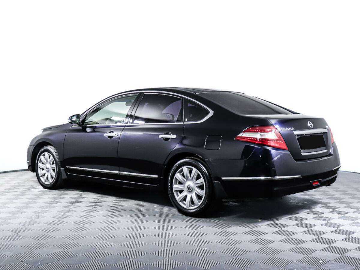 Nissan Teana с пробегом — 2010 год. Фото: #6