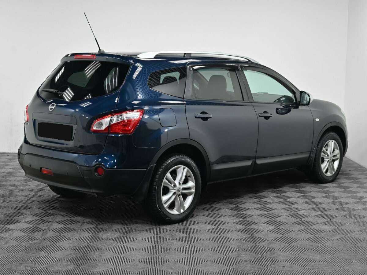 Nissan Qashqai+2 с пробегом — 2011 год. Фото: #1
