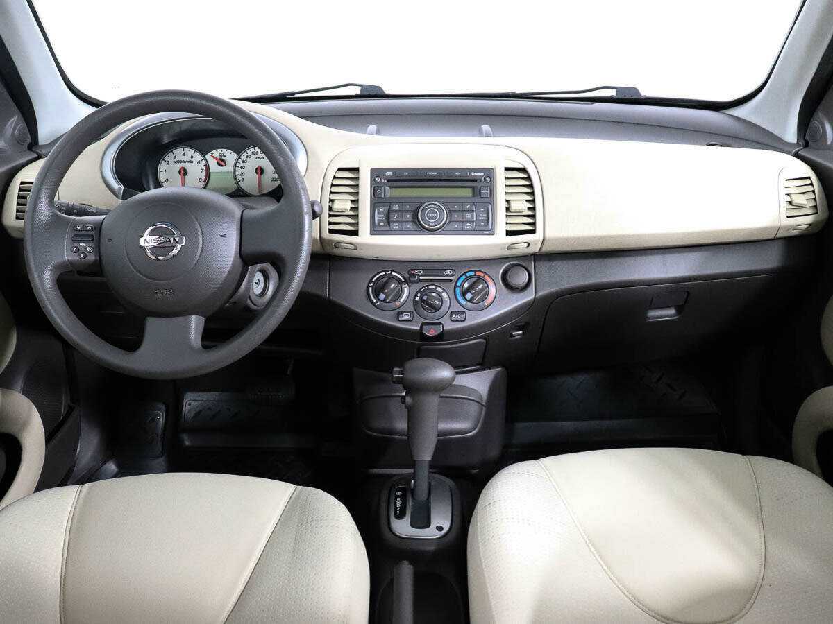 Nissan Micra с пробегом — 2008 год. Фото: #10