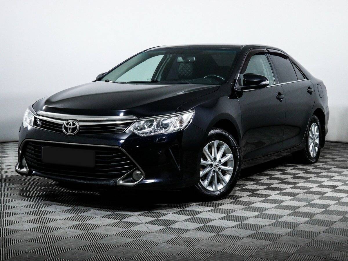 Toyota Camry с пробегом — 2015 год. Посмотреть фото