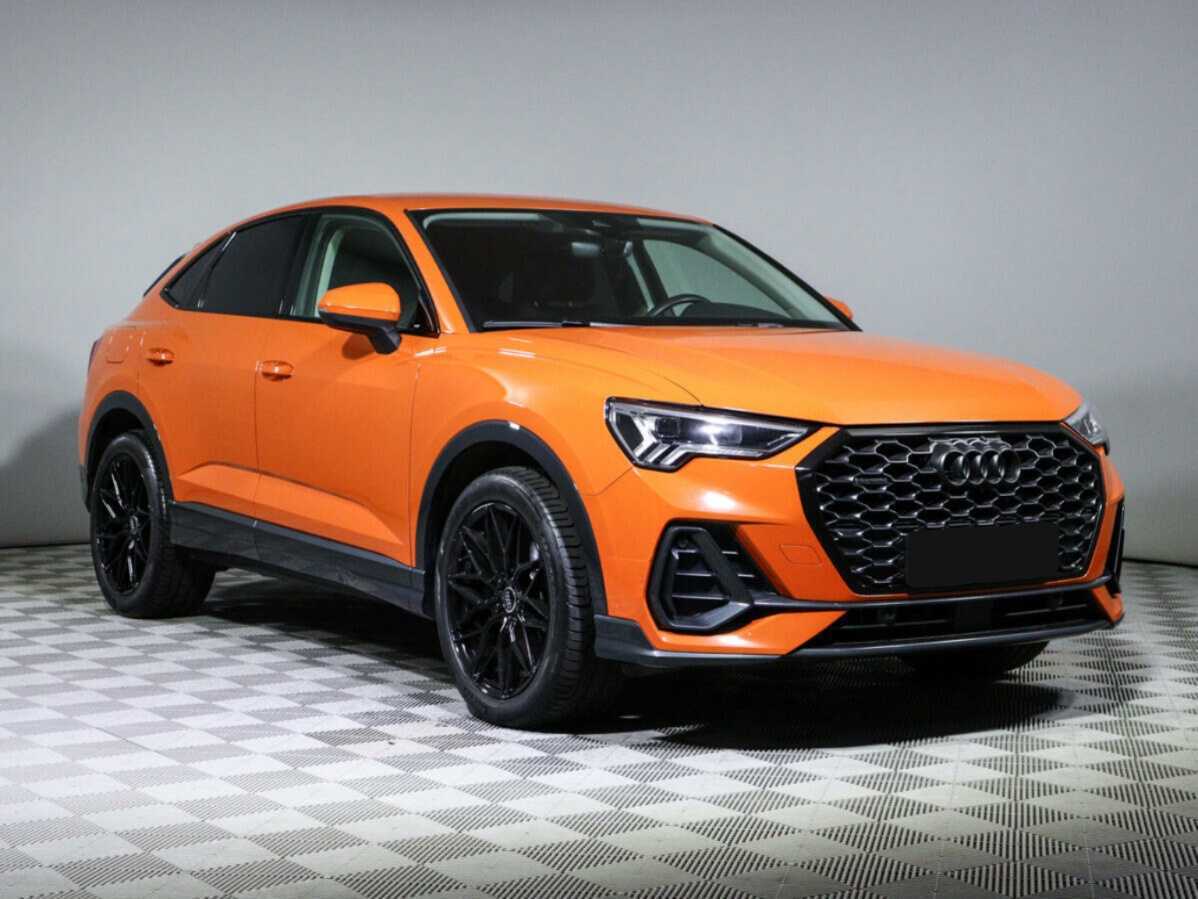 Audi Q3 Sportback с пробегом — 2022 год. Фото: #2
