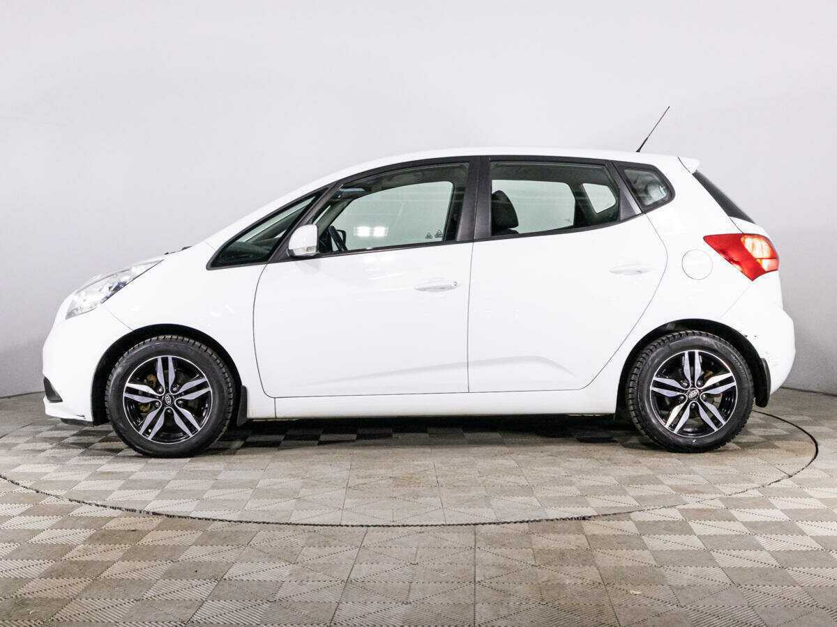 Kia Venga с пробегом — 2015 год. Фото: #7