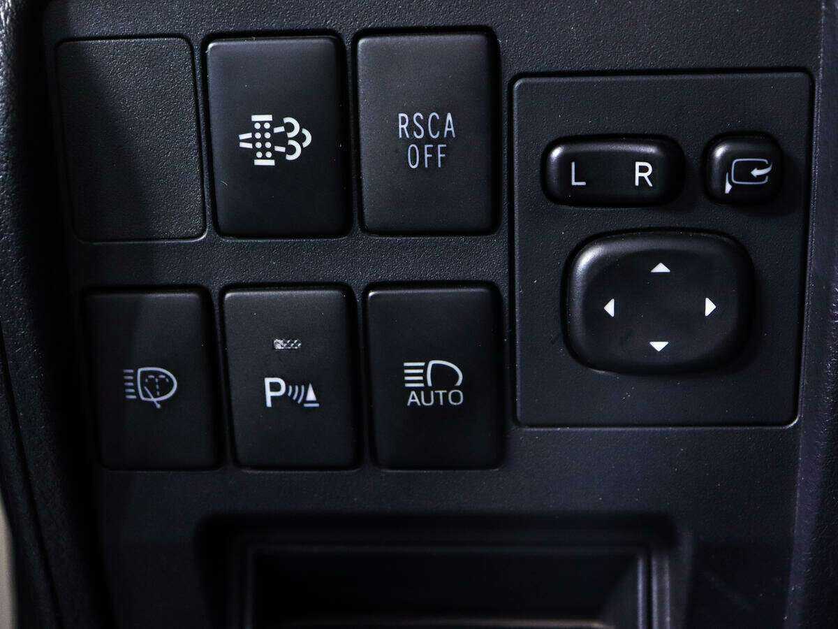Toyota Land Cruiser с пробегом — 2017 год. Фото: #24