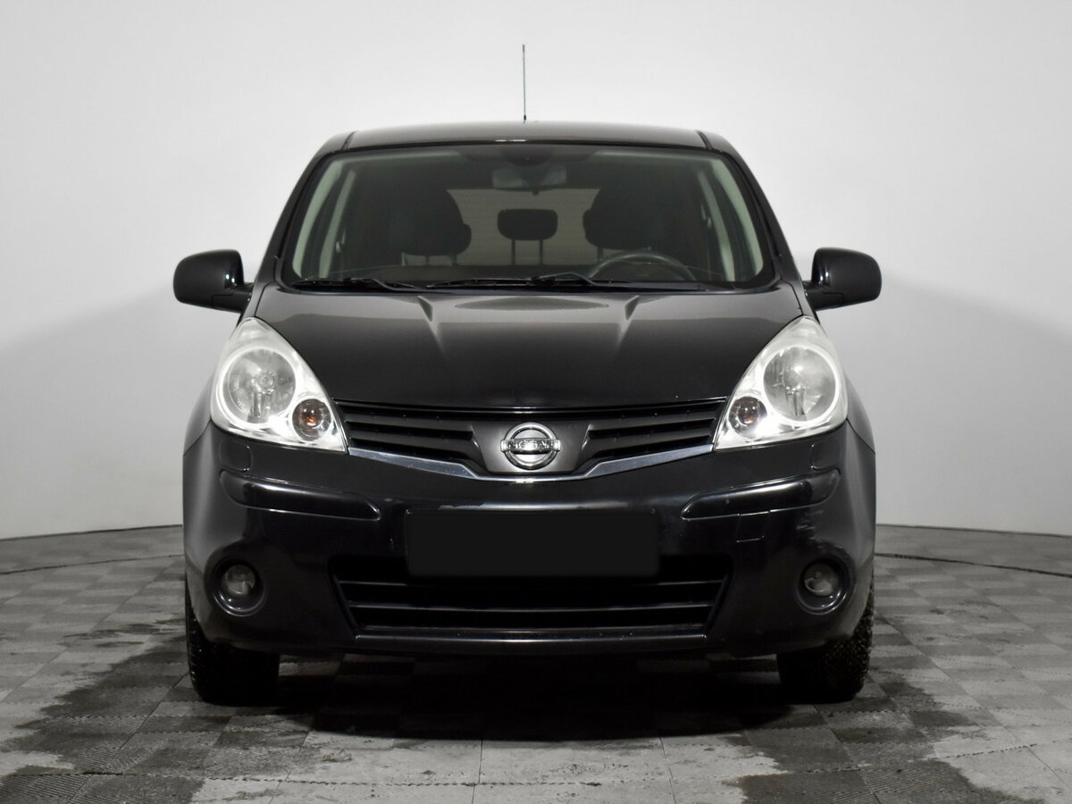 Nissan Note с пробегом — 2011 год. Фото: #1
