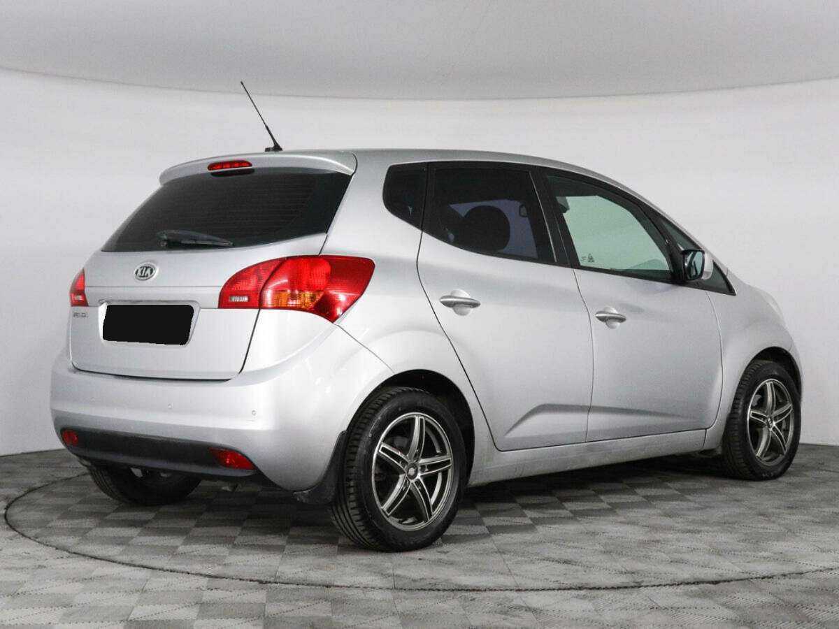 Kia Venga с пробегом — 2012 год. Фото: #2