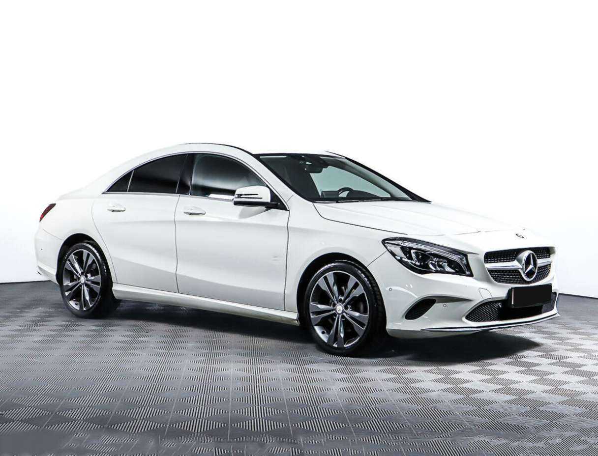 Mercedes-Benz CLA с пробегом — 2016 год. Фото: #2