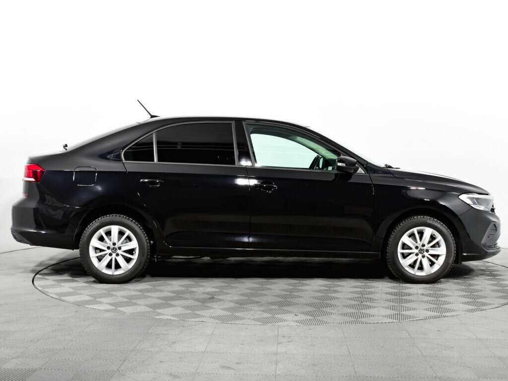 Volkswagen Polo с пробегом — 2021 год. Фото: #3