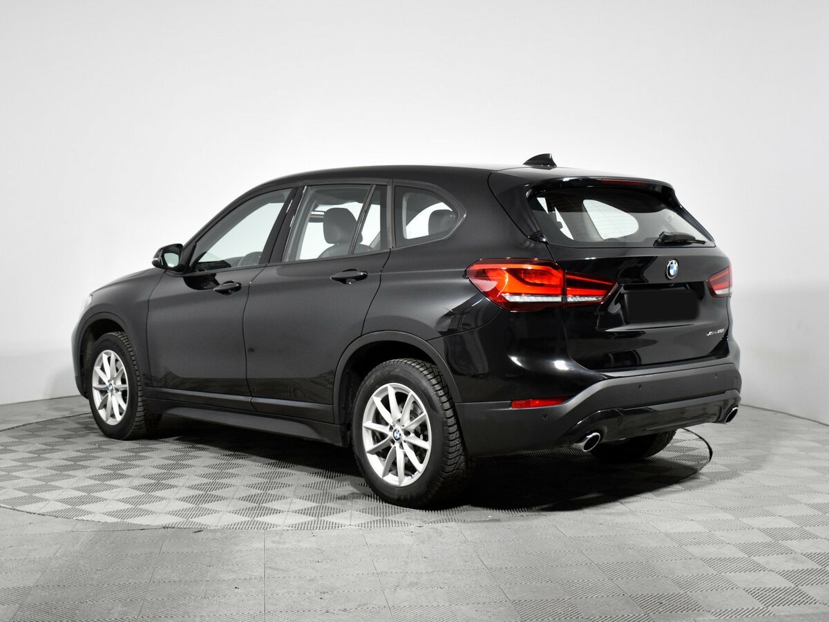 BMW X1 с пробегом — 2021 год. Фото: #6
