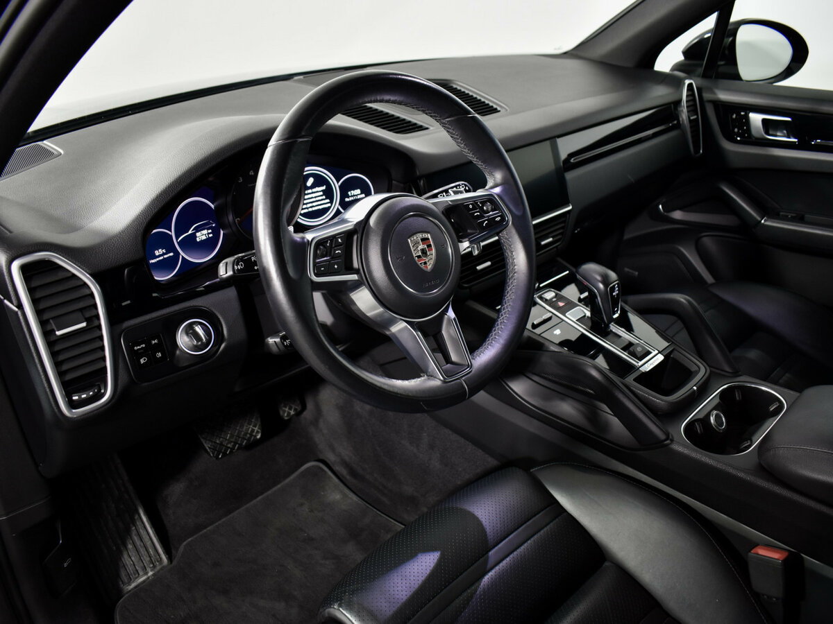 Porsche Cayenne с пробегом — 2019 год. Фото: #6