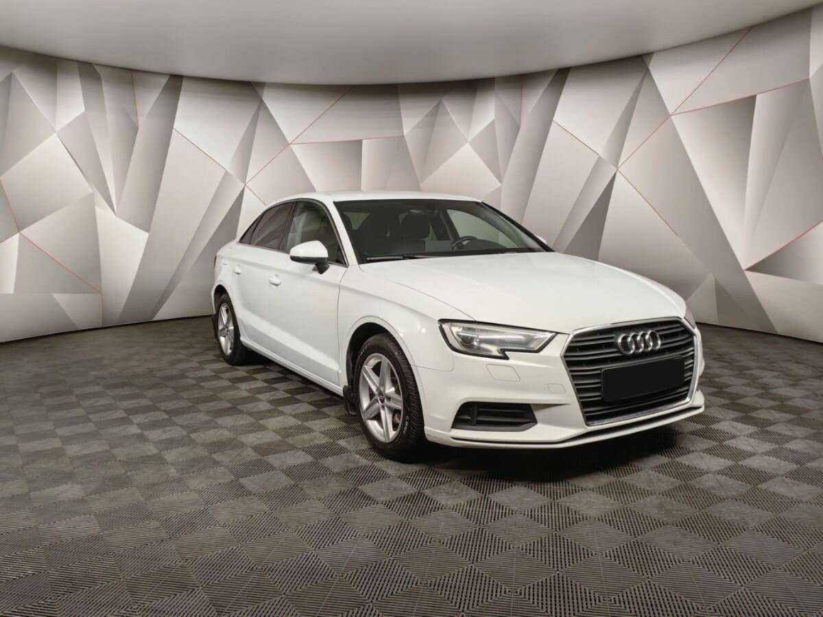Audi A3 с пробегом — 2019 год. Фото: #2