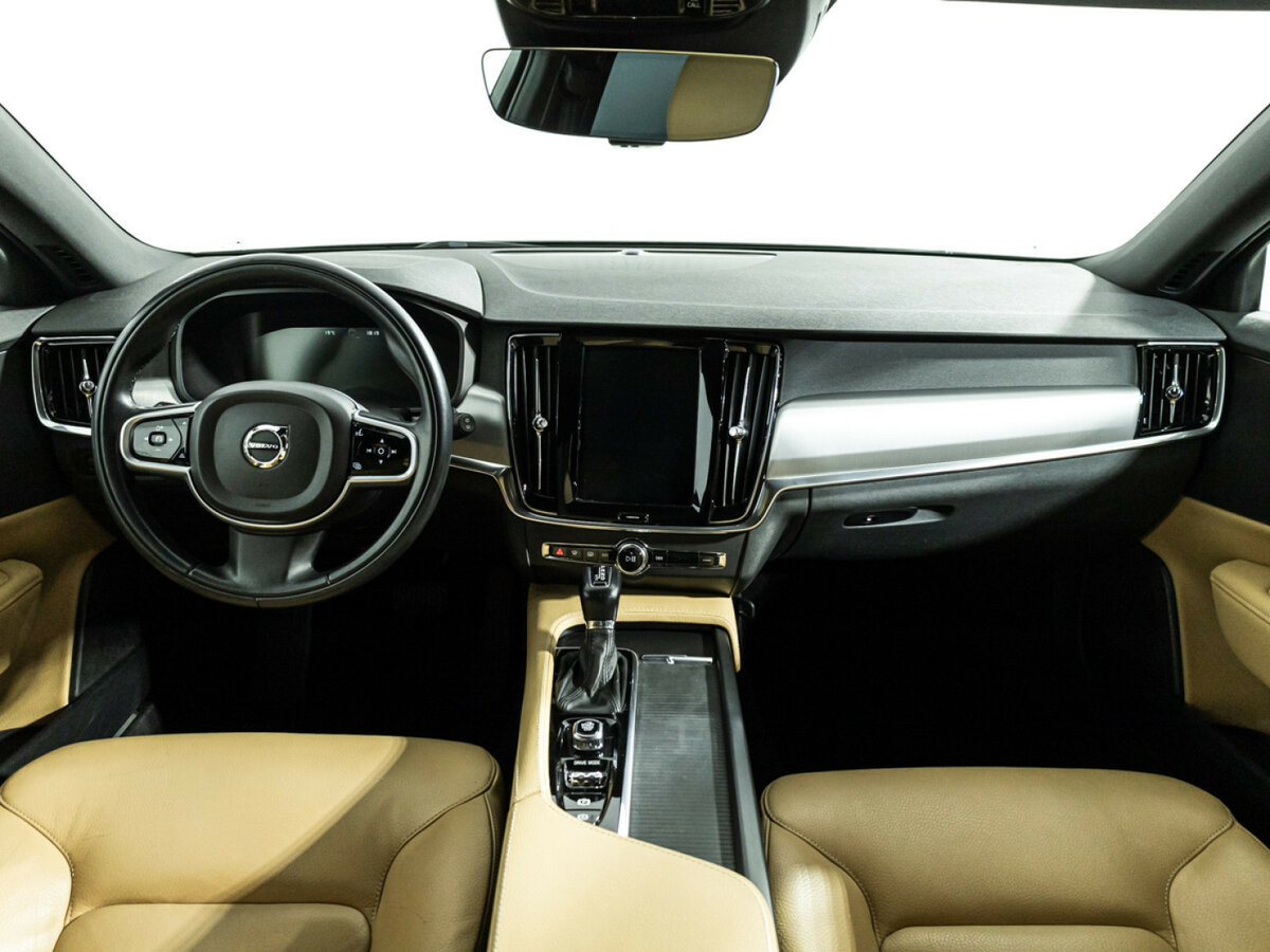 Volvo V90 с пробегом — 2018 год. Фото: #12