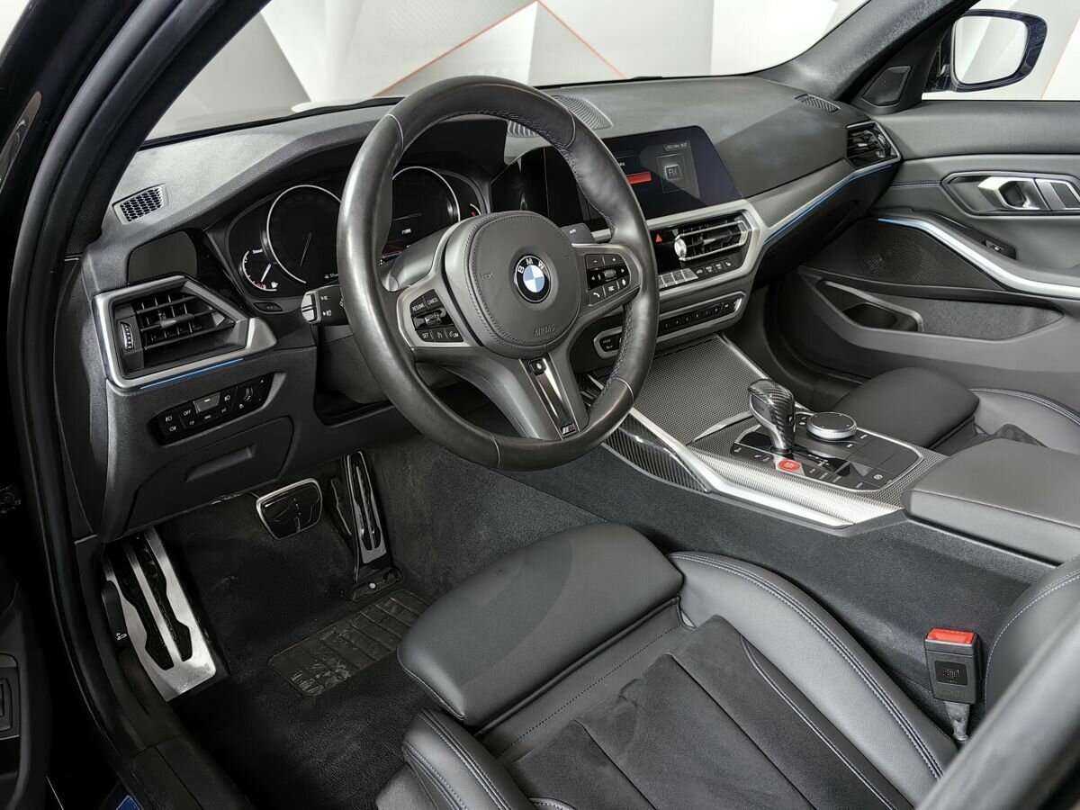 BMW 3 серии с пробегом — 2020 год. Фото: #11