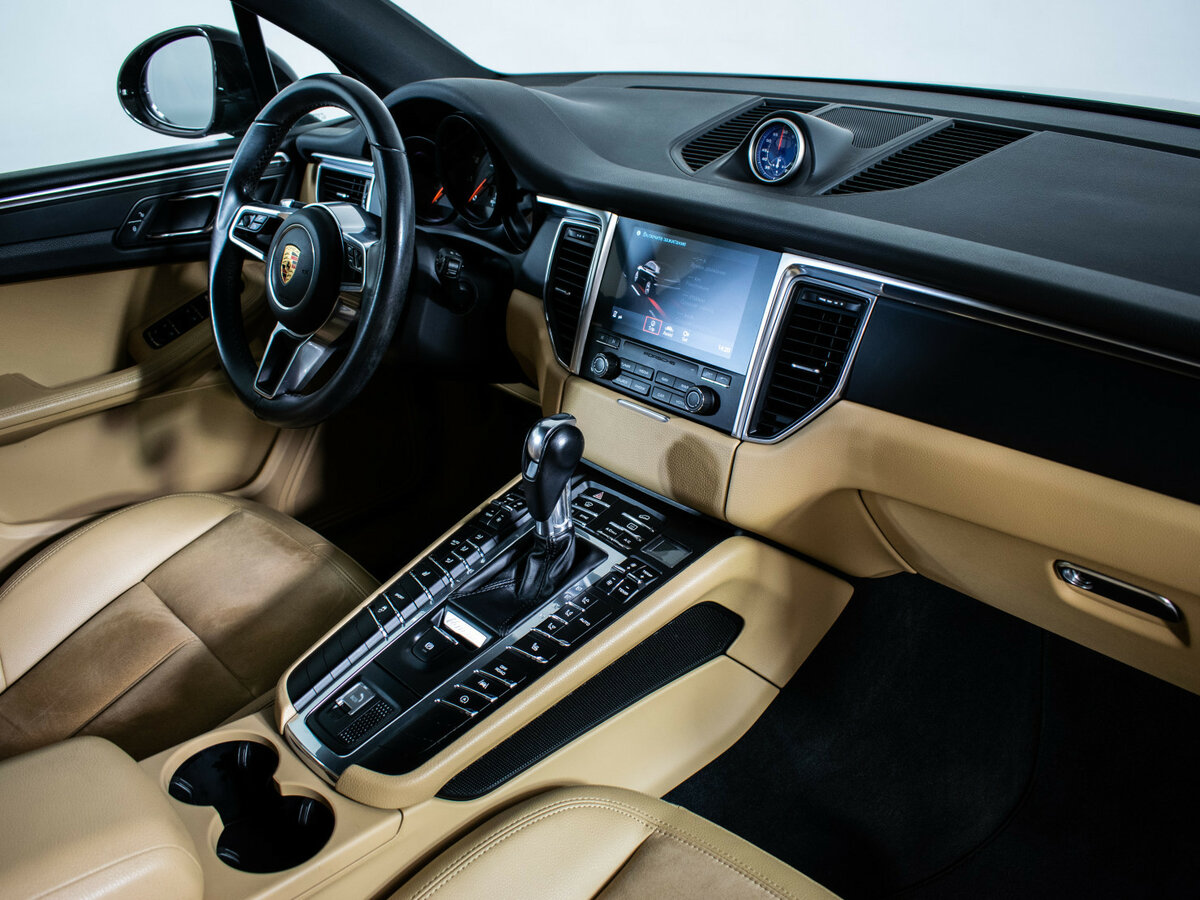Porsche Macan с пробегом — 2017 год. Фото: #10