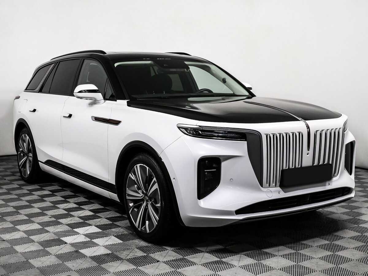 Hongqi E-HS9 с пробегом — 2022 год. Фото: #2
