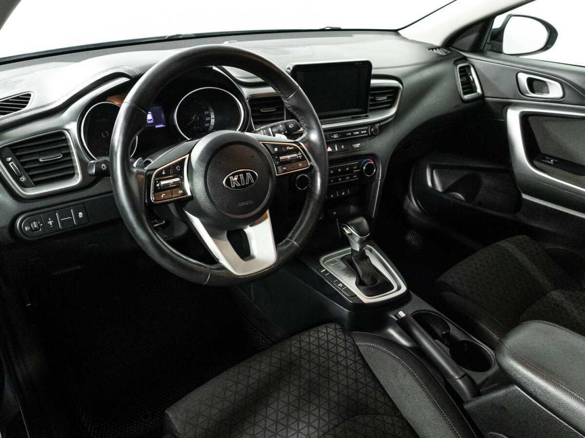 Kia Ceed с пробегом — 2020 год. Фото: #10